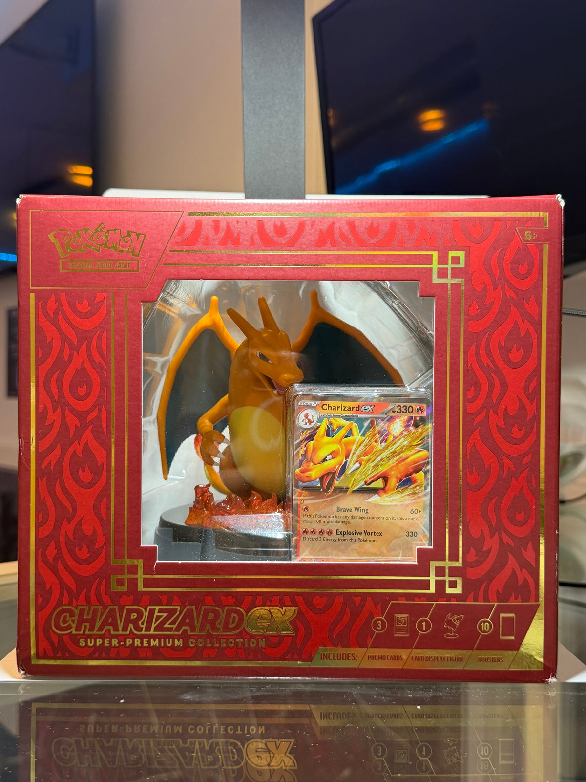 Pokémon TCG: Charizard ex Super-Premium Collection
