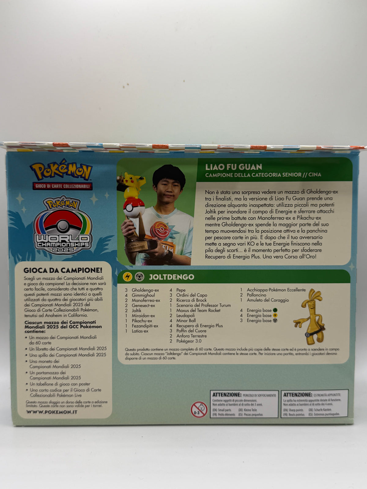 Pokémon TCG: 2025 World Championships Deck - Liao Fu Guan "Joltdengo" (Mazzo dei Campionati Mondiali 2025 - Anaheim)